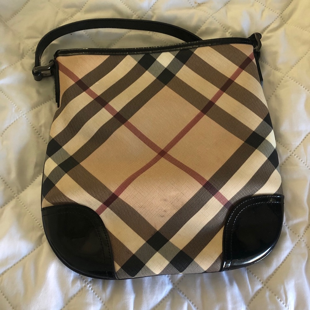 Burberry Nova patent black crossbody